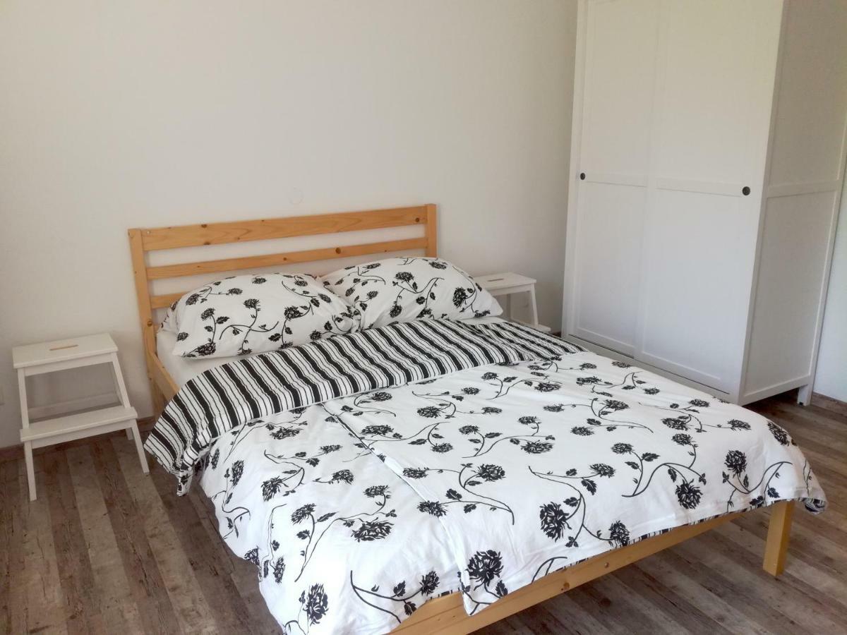 Bright Side Apartman *