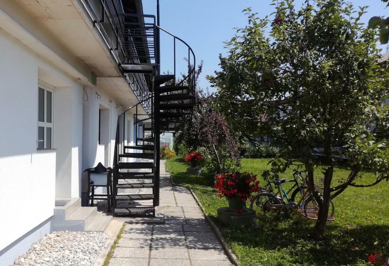Bright Side Apartman